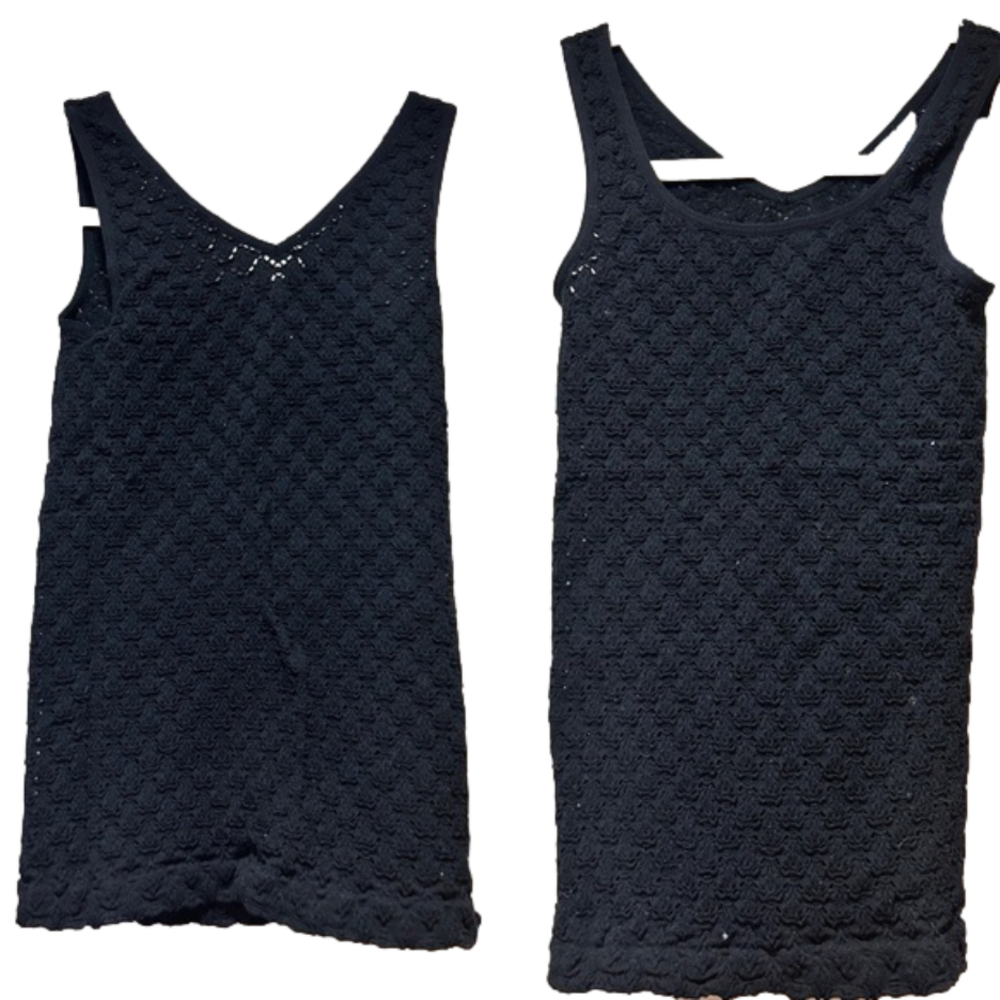 Eyelet stretchy Tank worn 2 ways